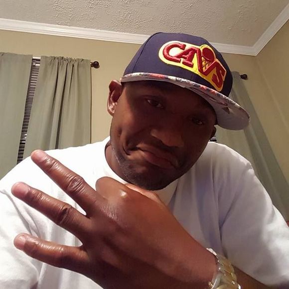 Meet your Posher, Joe - Picture 1 of 1