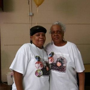 Meet your Posher, Cynthia