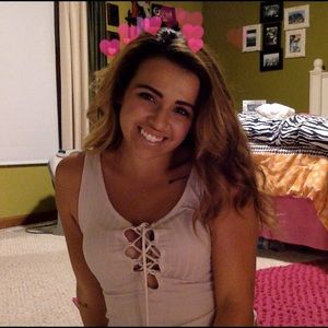 Meet your Posher, Sydney