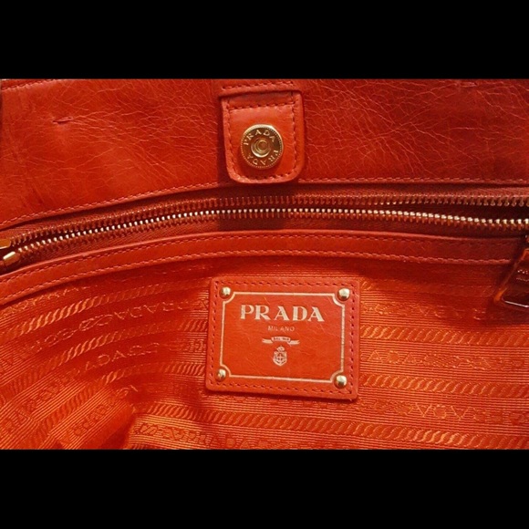 Authentic Prada in Mandarino Color - Picture 3 of 4