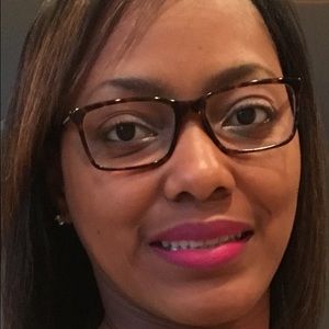 Meet your Posher, Lakeitha