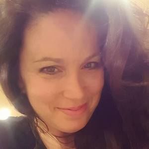 Meet your Posher, Holly