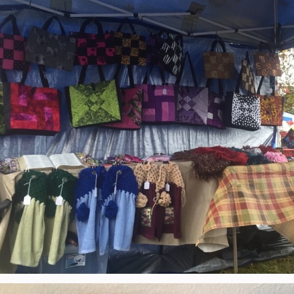 HANDMADE BAGS👛👜 - Picture 2 of 4