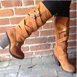 Jeffrey Campbell Mission Buckle Suede Boots size 9