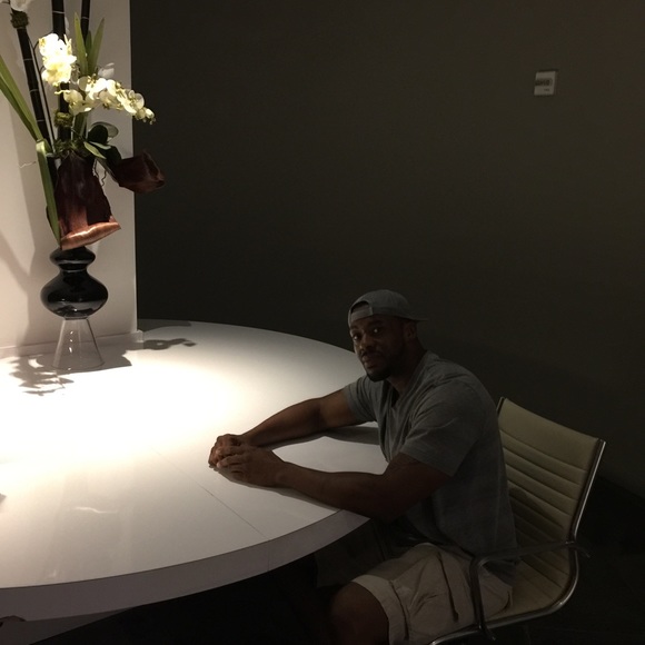 Meet your Posher, Kevin - Picture 1 of 1