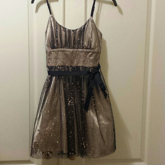 Adorable Dress - Picture 2 of 3