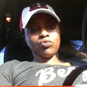 Meet your Posher, Tonya