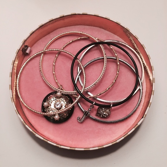 Set of 5 Black & Gold Juicy Couture Bangles