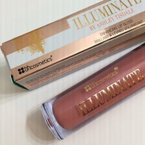 New Ashley Tisdale Lip Gloss