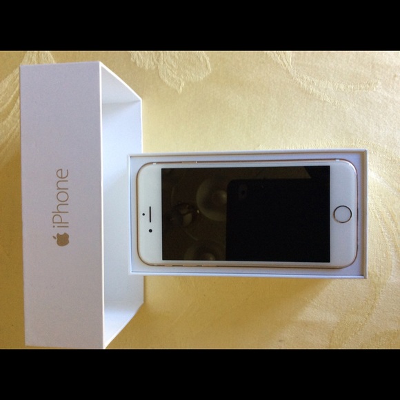 APPLE iPHONE 6 (UNLOCKED) - Picture 1 of 4