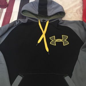 Mens Under Armour sweatshirt