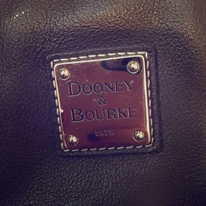 Dooney and Bourke shoulder bag