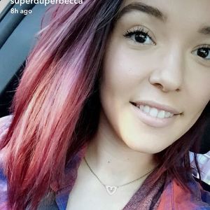 Meet your Posher, Rebecca