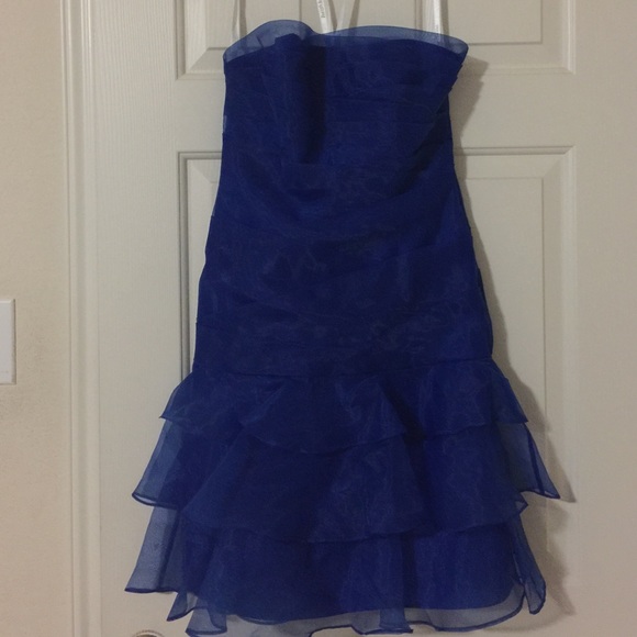 David's Bridal Strapless Drop Waist Tiered Dress - Picture 1 of 3
