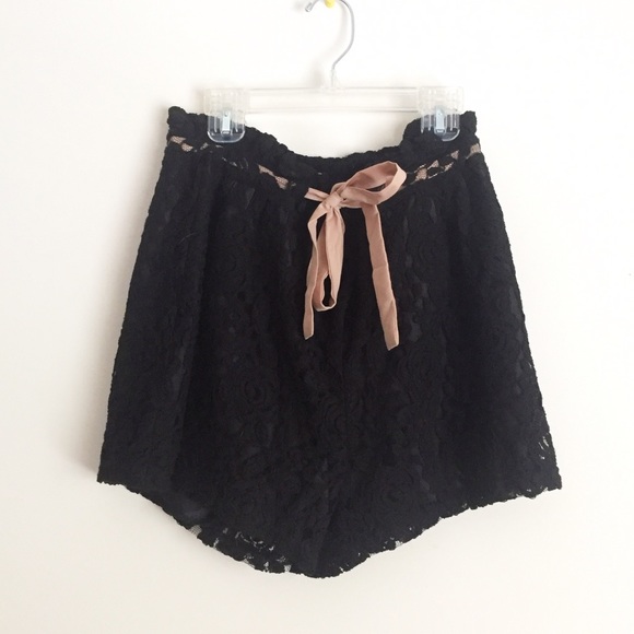 Ezra Black Lace Shorts - Picture 2 of 3