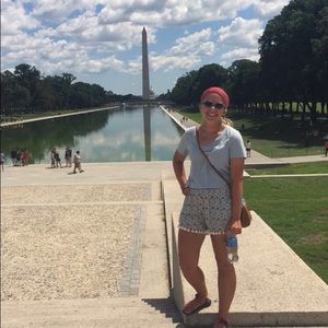 Meet your Posher, Taylor