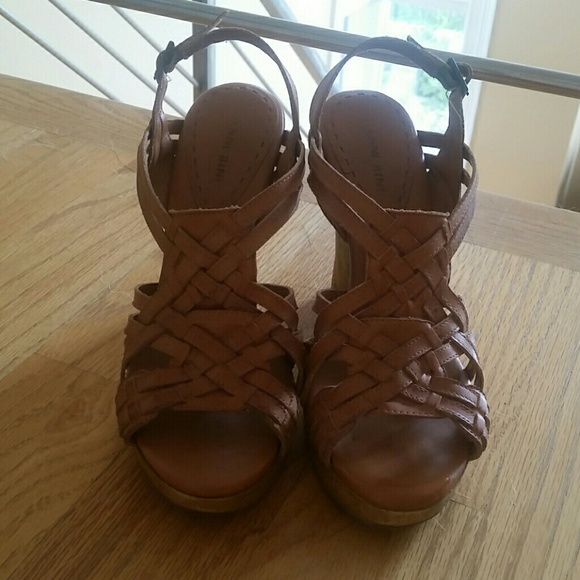 Gianni Bini Cognac platform sandals