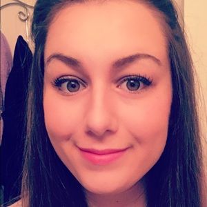 Meet your Posher, Lindsi