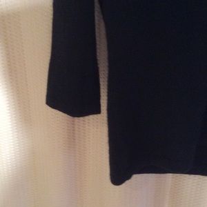 Saks Fifth Avenue Sweaters - Saks Fifth Avenue cashmere sweater Saks Fifth Avenue Sweaters - Saks Fifth Avenue cashmere sweater