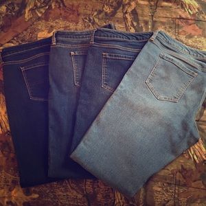 *Bundle* 4 pair of Arizona Jeans