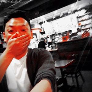 Meet your Posher, Tom