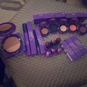 MAC SELENA COLLECTION!!!!!