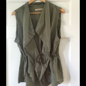 Rumpled easy olive MAX JEANS vest with tie detail.