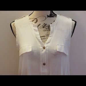 Double Zero Tops - White Sleeveless Blouse Sz M Double Zero Tops - White Sleeveless Blouse Sz M