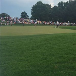 Meet your Posher, Hunter