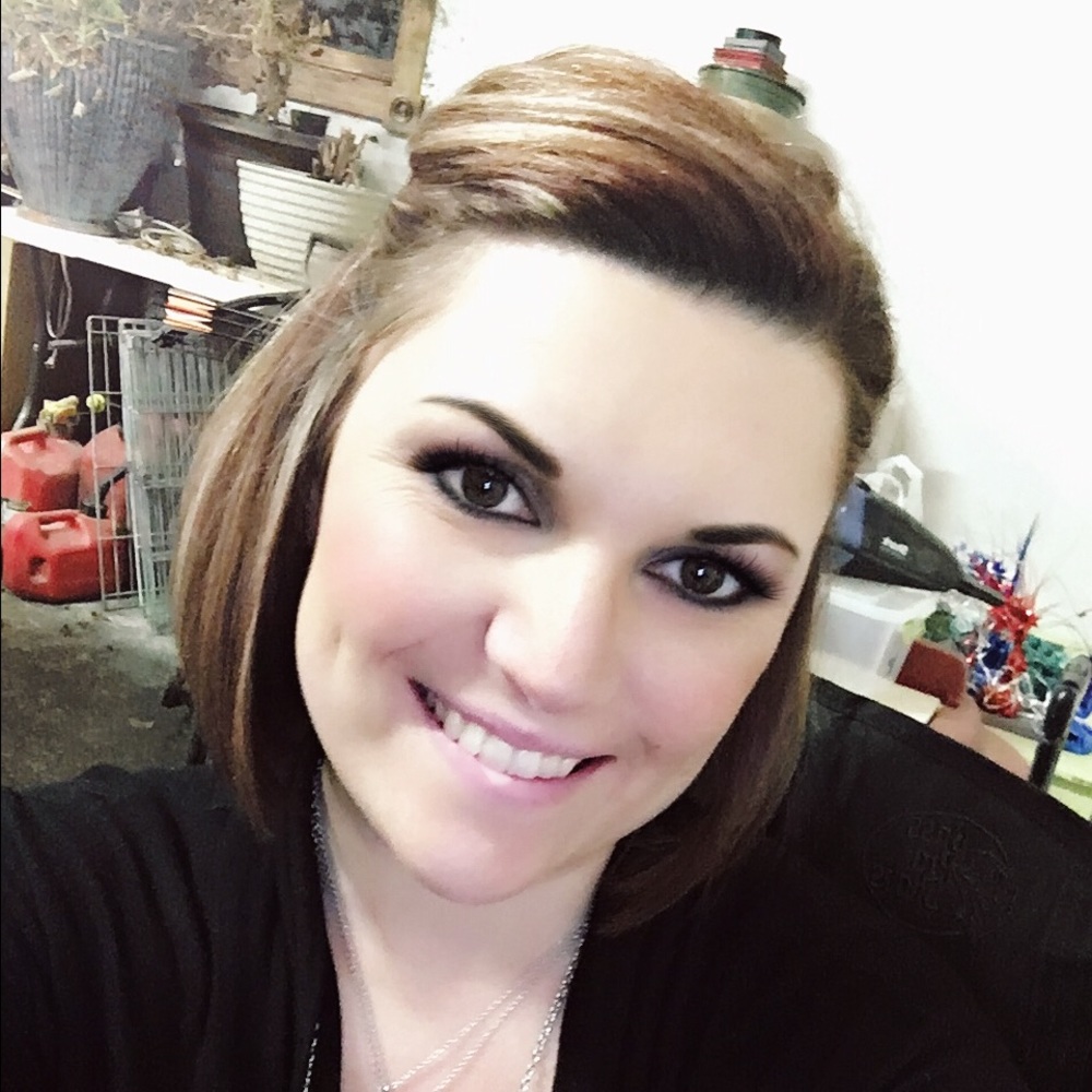 Meet your Posher, Teri