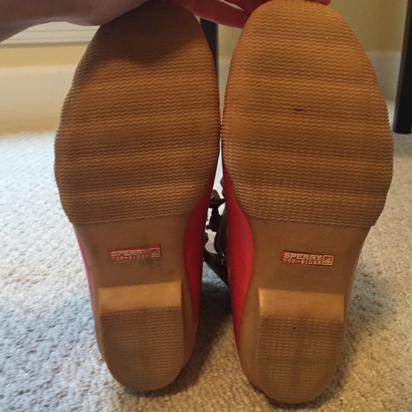 SOLD Ⓜ️- Sperry Duck Boots - Picture 4 of 4