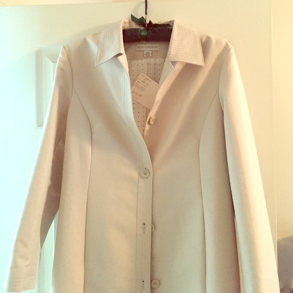 Petite Sophisticate Cream Peacoat NWT