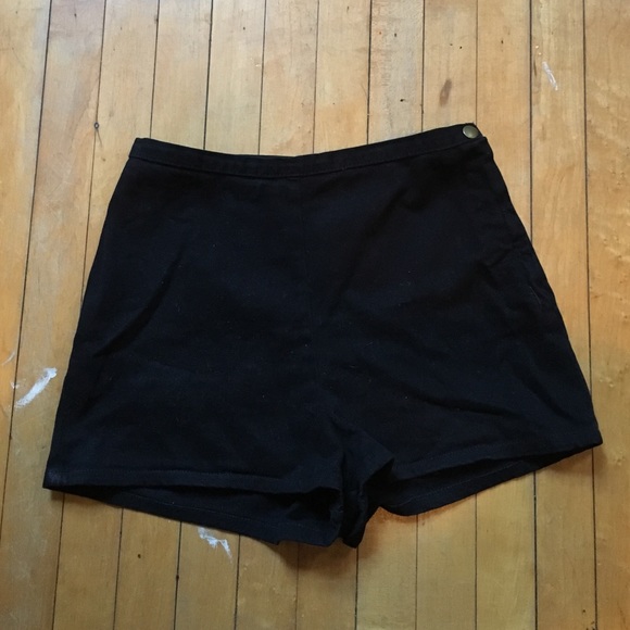 American Apparel black high waisted shorts