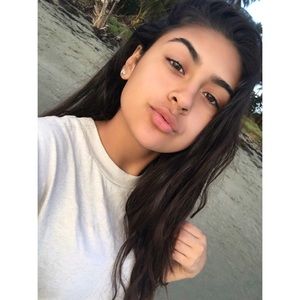 Meet your Posher, Salma