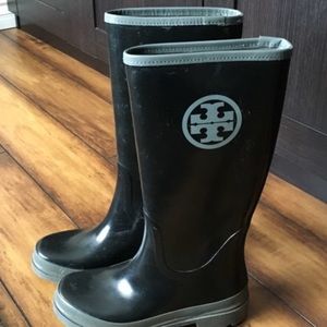 Tory burch Boots