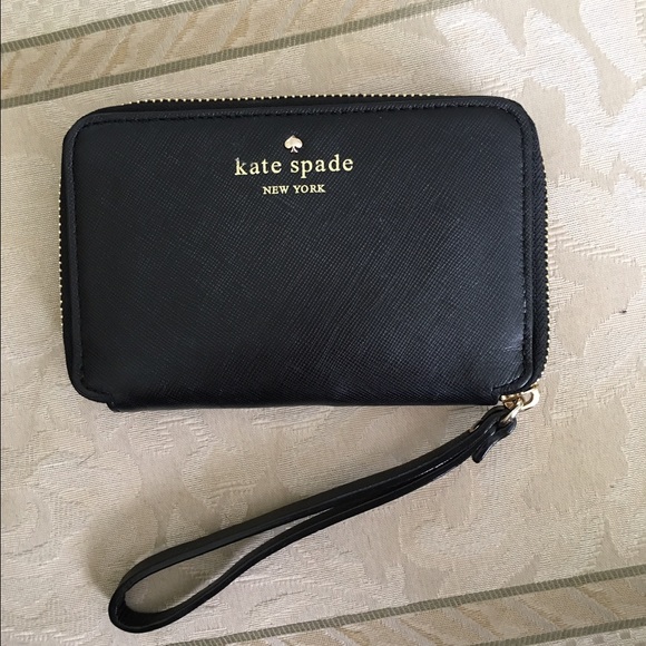 Kate Spade Wristlet ♠️