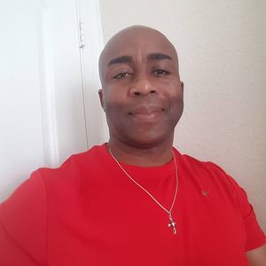 Meet your Posher, Elliott