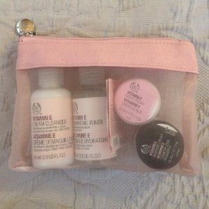 The Body Shop Vitamin E Skin Essentials