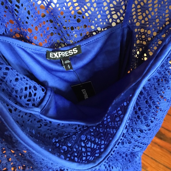 Express 3/4 Sleeve Dress - Picture 3 of 4