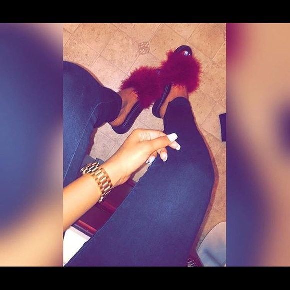 Fuzzy Slip-On Slides - Picture 2 of 3