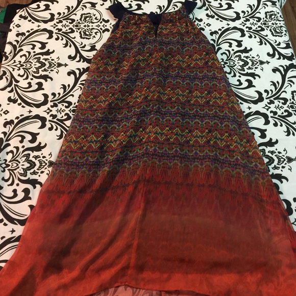 Dress- hi/lo adorable dress