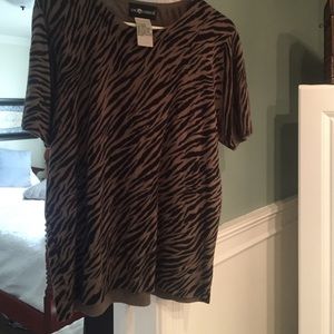 Zebra short sleeve sweater