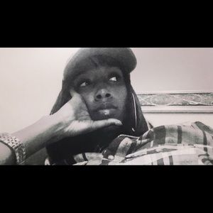 Meet your Posher, Shaderra