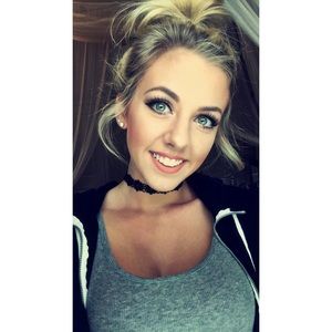 Meet your Posher, Jenna