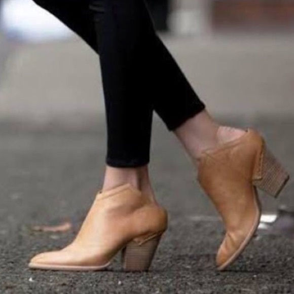 mule boots