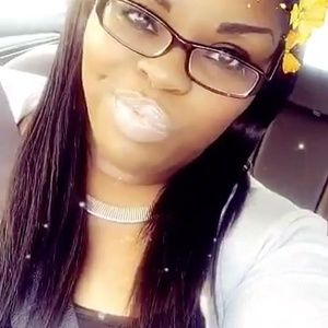 Meet your Posher, Niko