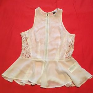 Sleeveless peplum top