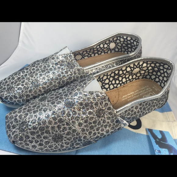 Toms Women classic animals print Glitter Size7 New
