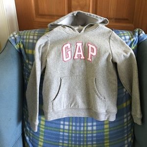 Girls Gap Hoodie.