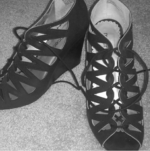 Gladiator wedges